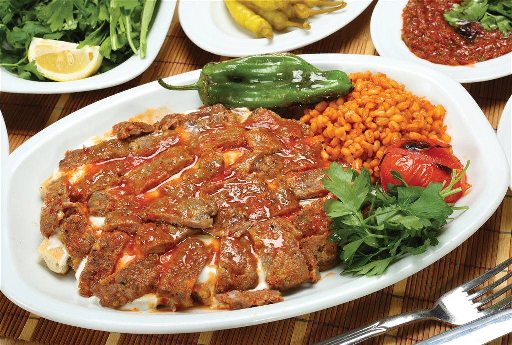 Yoğurtlu Adana Kebap